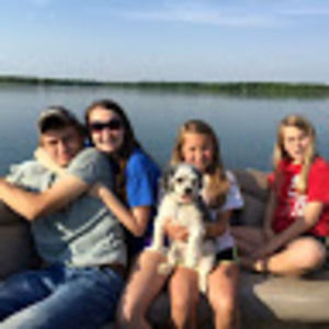 Meet your Posher, Molly